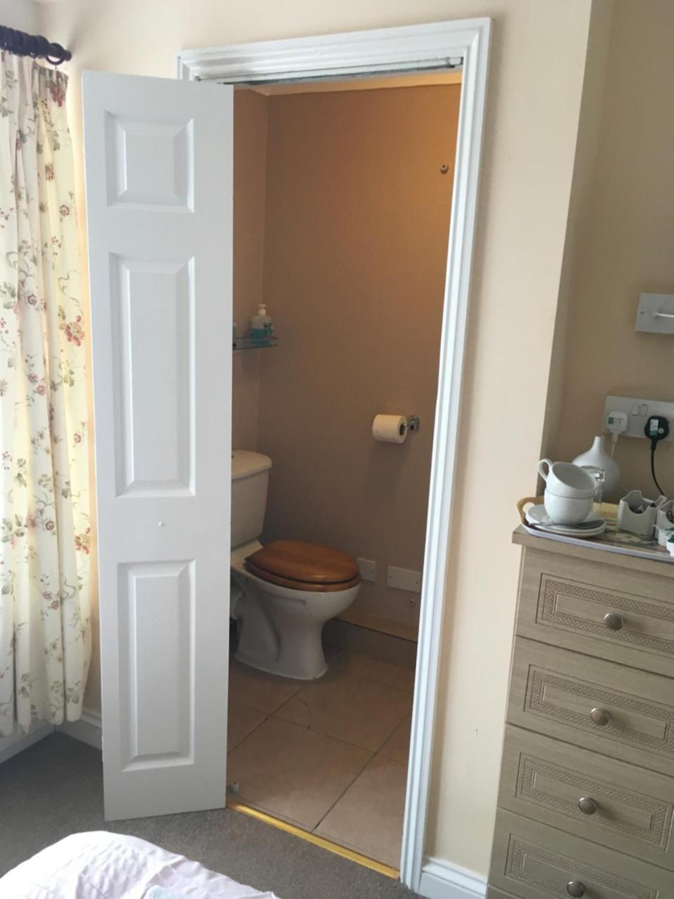 Jolly Brewers Hotel Shouldham Bagian luar foto