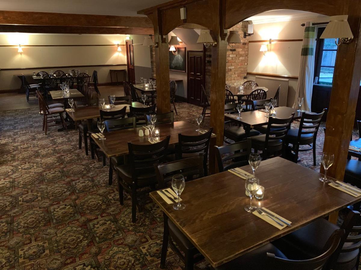 Jolly Brewers Hotel Shouldham Bagian luar foto